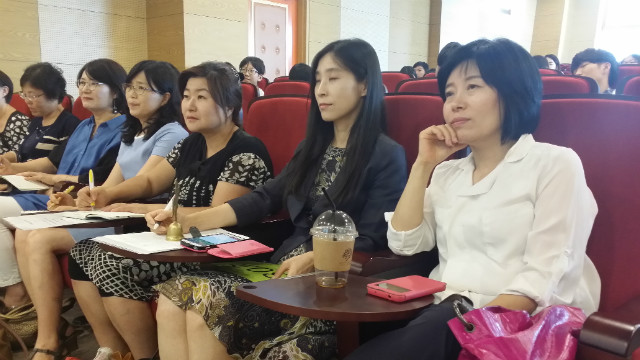 심사위원.jpg